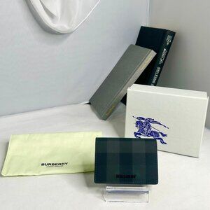 💎✨AUTHENTIC✨💎Burberry Wallet NEW WITH TAG WITH DUST BAG